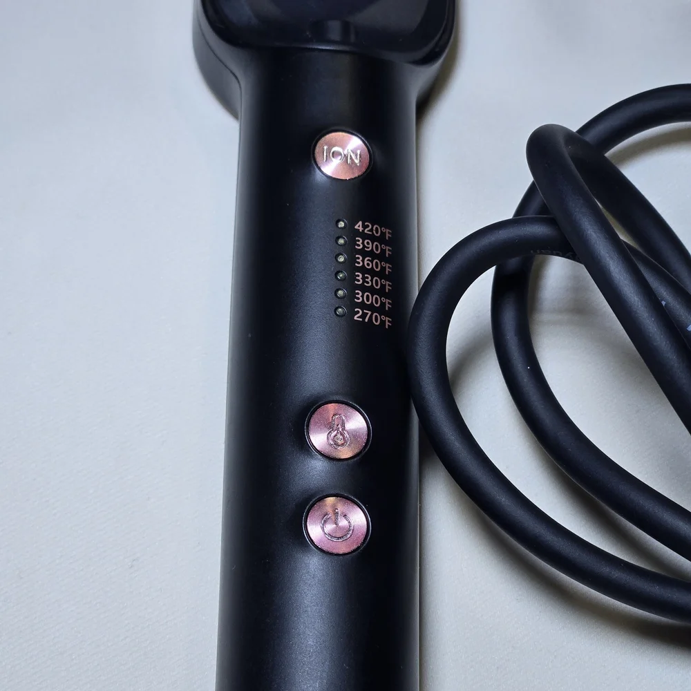 Wavytalk Black and Pink Hair Straightener